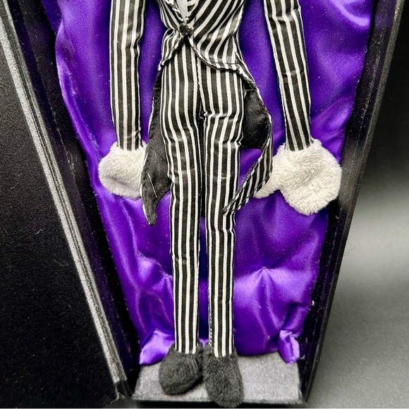 Jack Skellington Plush Satin Coffin Disney Halloween Nightmare Before Christmas - Picture 5 of 10